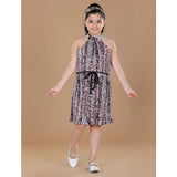 Black-Pink polyester crepe sleeveless round neck dress with printed pattern for girls' fashion