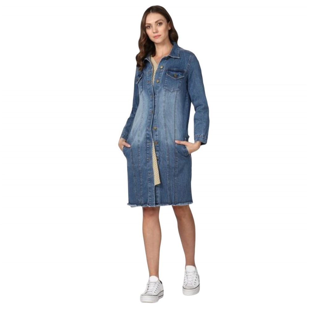 Women's long sleeved blue denim jacket with wash finish