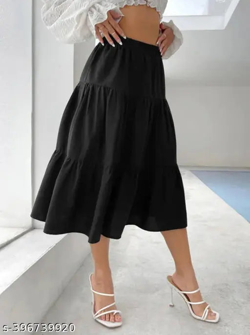 A beautiful midi black skort with side ruffle detail