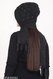 Black wool beanie with fur muffler, textured women's beanie from India