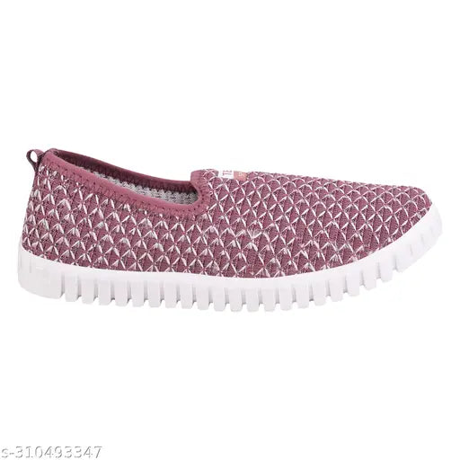 Mauve nubuck slip-on sneakers, cozy and stylish for women, double color design