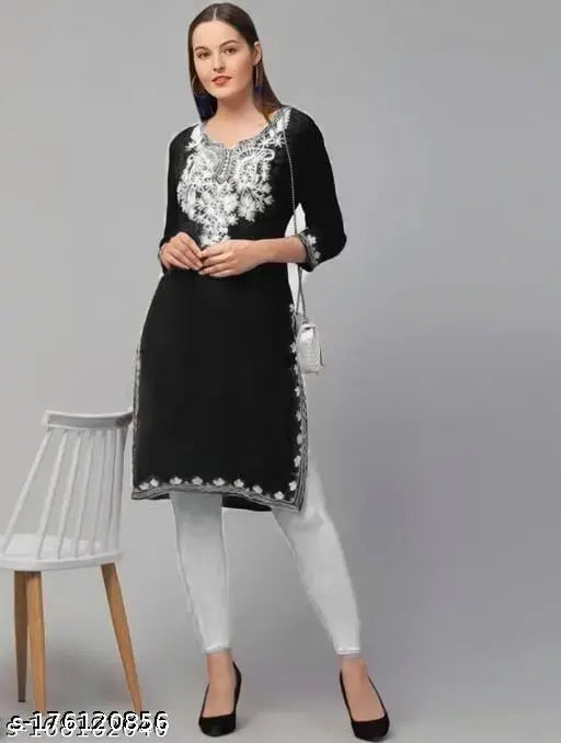 Woolen black and white long kurti with full sleeves
