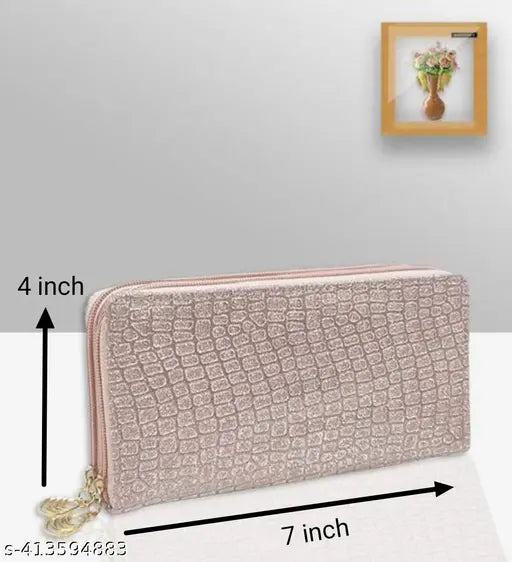 Pink crocodile skin texture clutch purse, two front card slots, 14cm length, 6 inch width