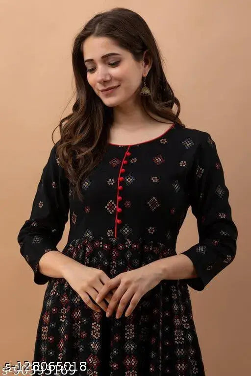 Black printed kurta with short sleeves