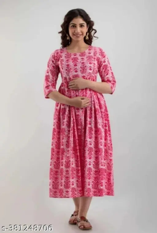 Pink printed sari with short sleeves