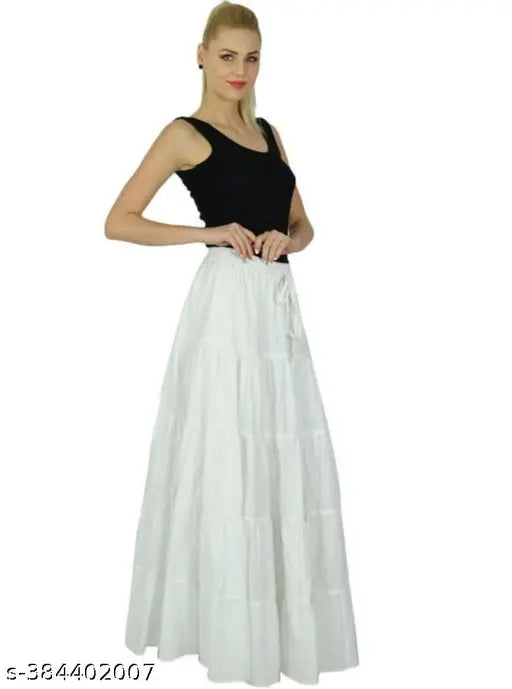 White pleated skirt with belt loops