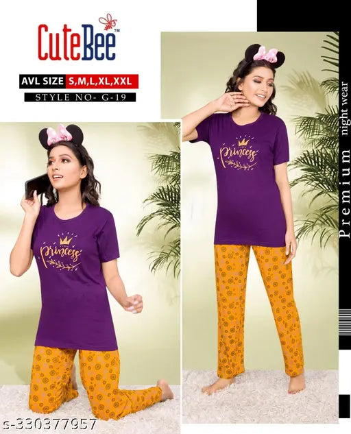 Cotton blend printed night suit & pyjamas for women, short-sleeve T-shirt and long elastic bottom with floral design