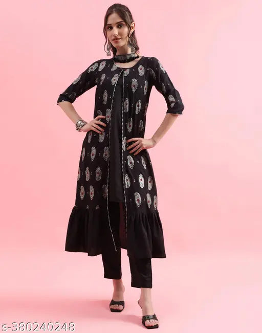 Black viscose rayon solid women's kurti, regular sleeve, round neck - Skylee Indian fashion