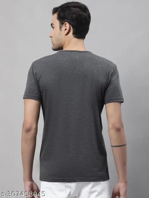 Multicolor round solid cotton t-shirts pack 3 for men, ideal for everyday wear in XL and XXL sizes. India origin