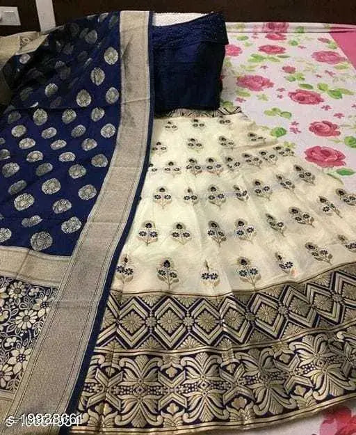 Bollywood-style Banarasi jacquard saree lehenga set in soft silk, featuring choli and dupatta with solid top and jacquard bottom and dupatta. India-made, semi-stitched (Lehenga waist size: 40m, Lehenga length size: 40m, Duppatta length size: 2.35m)