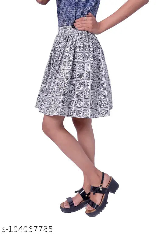 Black-and-white printed cotton skirt for women, regular fit, stylish and comfortable, 46" waist, 19" length, from JAGDAMBA PRINTER