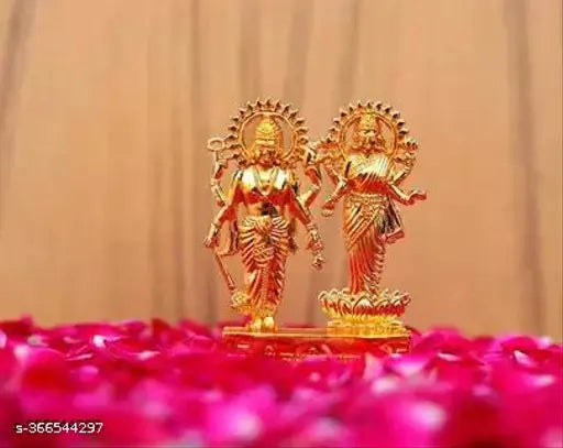 Golden brass idol of Lord Laxmi and Vishnu Ji, intricate Indian god idol of 10cm length, 7cm height, and 5cm breadth