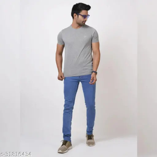 Solid denim, fashionable men's jeans from India. Comfortable fit for sizes 28, 30 and 32