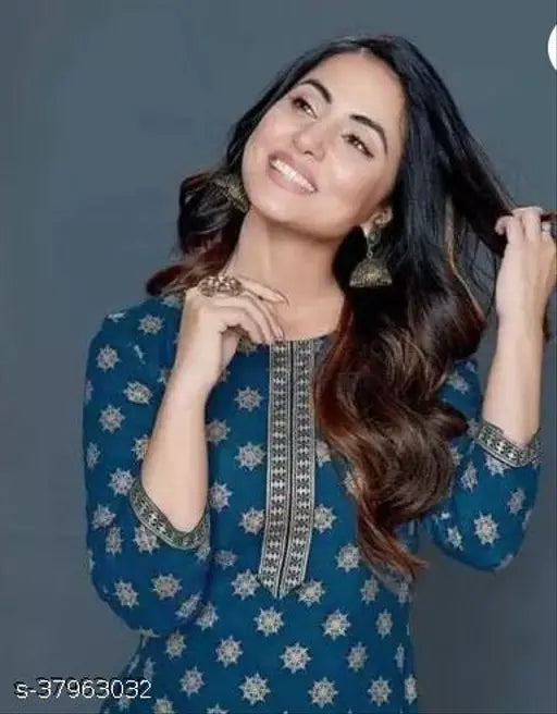 Printed rayon kurta set with palazzos, women's ethnic wear from India - Chitrarekha Superior, three-quarter sleeves, single size S-XXL
