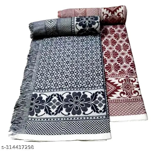 Vibrant abstract pattern Solapur chaddar cotton blanket, free size 60x90 inches, premium quality & easy care
