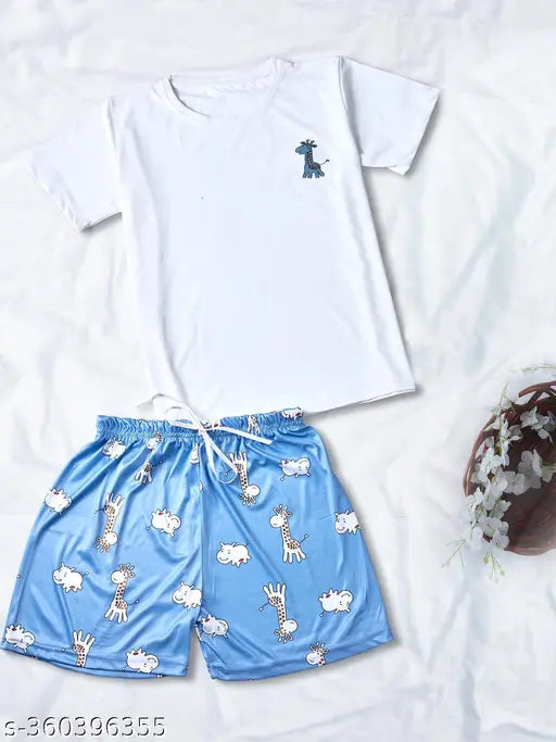 Giraffe print polycotton t-shirt, silk blend pyjamas and shorts sleepwear set with drawstring elastic waistband, India