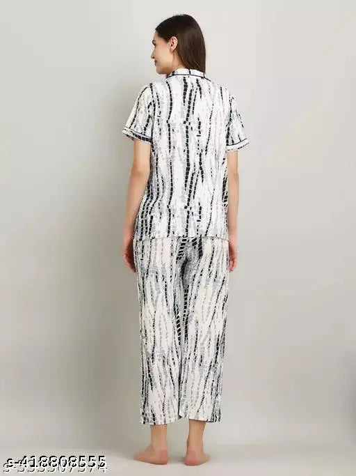 Rayon printed nightsuit, short-sleeved pyjamas for women, rayon fabric, size XL (top bust 42in, top length 44in, bottom waist 38in, bottom length 39in), made in India