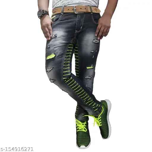 Stylish cotton blend men's jeans, dyed/washed, versatile fit for everyday life. Pair with a t-shirt or shirt, features comfortable front and back pockets, available in sizes 28, 30, 32 (waist: 28in, 30in, 32in; length: 41in), made in India
