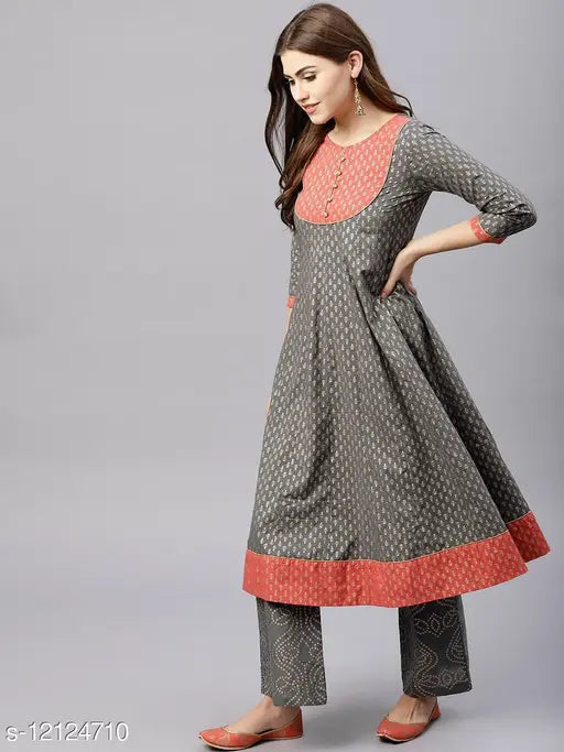 Gray cotton front slit kameez with embroidered motif, long sleeves, and a straight cut at the waist