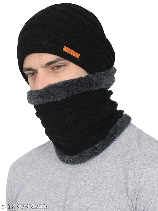 Black wool beanie with neck warmer, zip closure