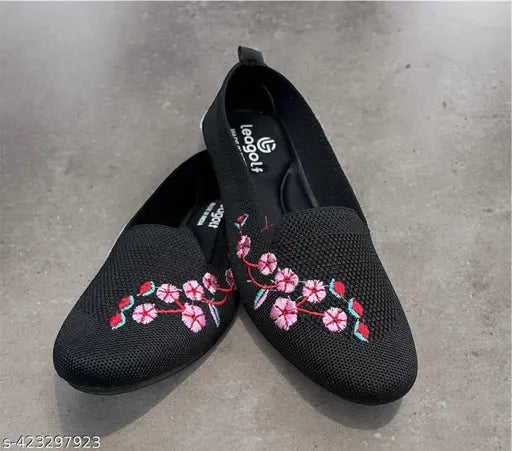 Black canvas bellies for women's ankle ballerinas - Indian design, solid pattern, sizes IND-5 to IND-9