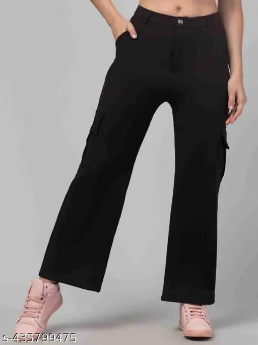 Dark blue cargo pants with four pockets, high waisted, side zip fly