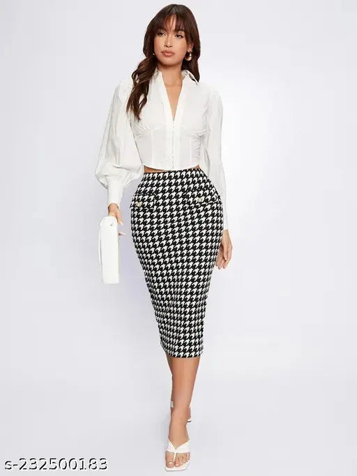 Printed polyester bodycon skirt for woman, comfortable fit & flare style, machine washable