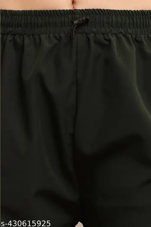 Green elasticated waistband cargo shorts for women
