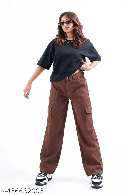 High-waist wideleg denim cargo pocket jeans, black, versatile design, sleek look, ample pockets, Indian origin