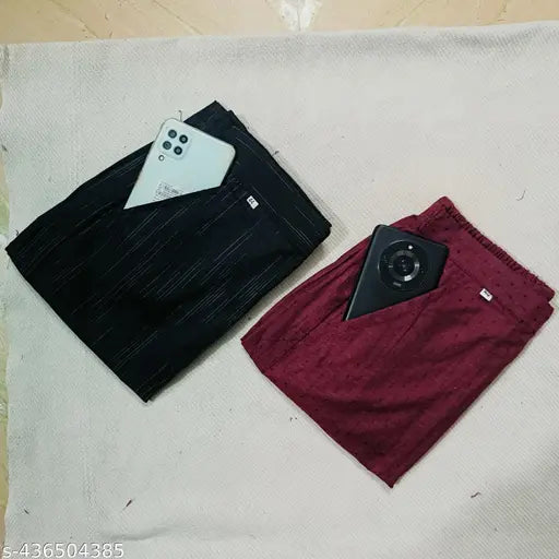 Black cotton trousers with zip closure, set of 2 red trousers