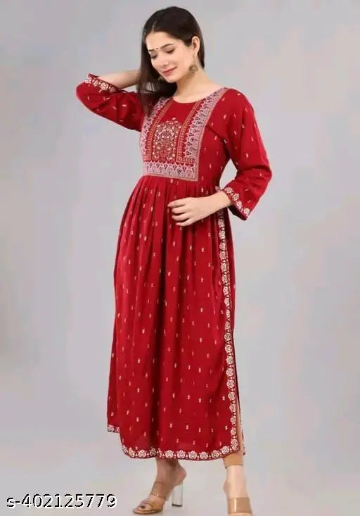 Unique Rayon Naira Kurti, printed combo, three-quarter sleeves, suitable for summer occasions, India origin