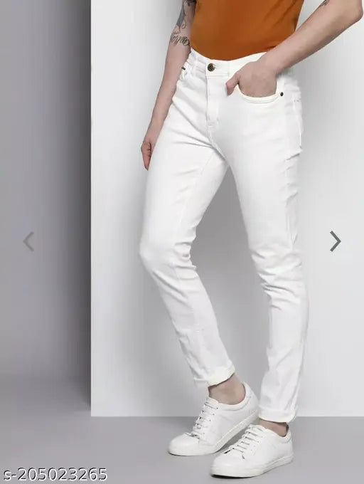 White cotton-blend stretchable jeans for men, comfortable fit and solid white design. (India)