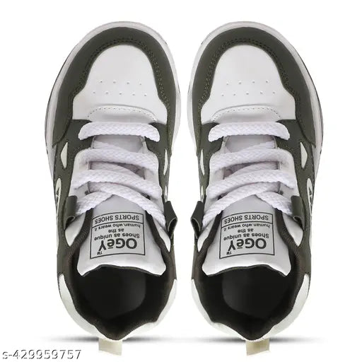 Black and white casual shoes for boys