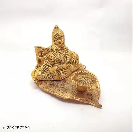 Metal Divya Shakti Kuber Deepam oil lamp, Indian God Idol decorative showpiece for Lakshmi Kubera Pooja, 7cm x 4cm x 6.5cm, material: metal, used for financial growth and prosperity in daily worship