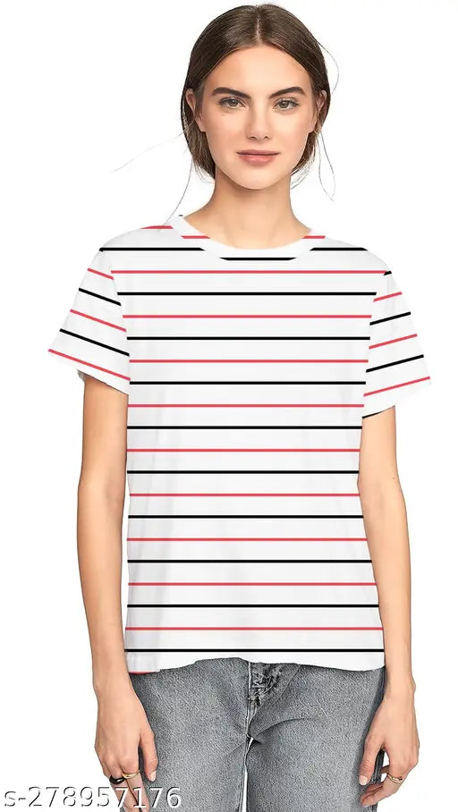 Woman's digital print t-shirt with ultra soft material