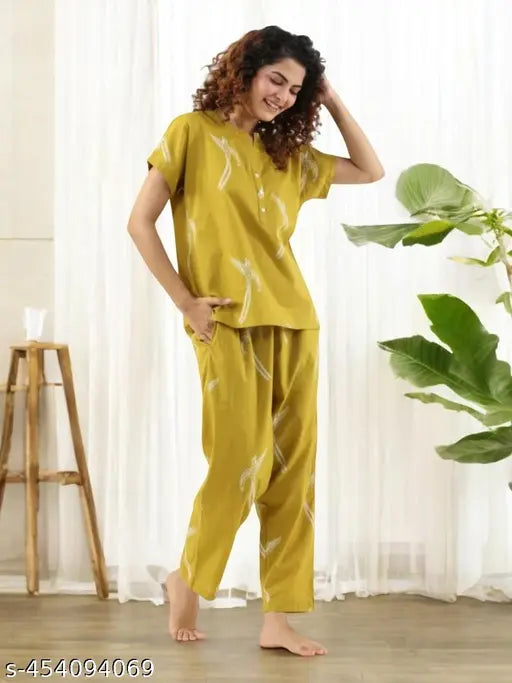 Yellow printed cotton nightsuit, women's trendy stylish