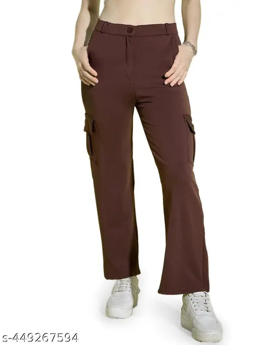 Brown cargo pants with four pockets