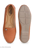 Synthetic leather bellies for girls and women, memory foam insole, Indian traditionally handcrafted. Stylish and comfortable luxury-looking flats with buckle fastening