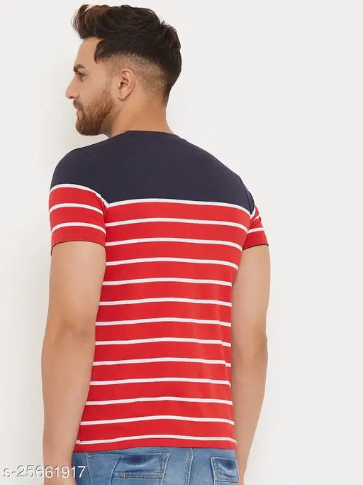 Men's round neck red cotton blend t-shirt with printed pattern, short sleeves and half sleeve design, M/L sizes