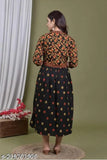 Rayon three-quarter sleeve middy kurti with printed combo, vibrant Indian fashion on mannequin