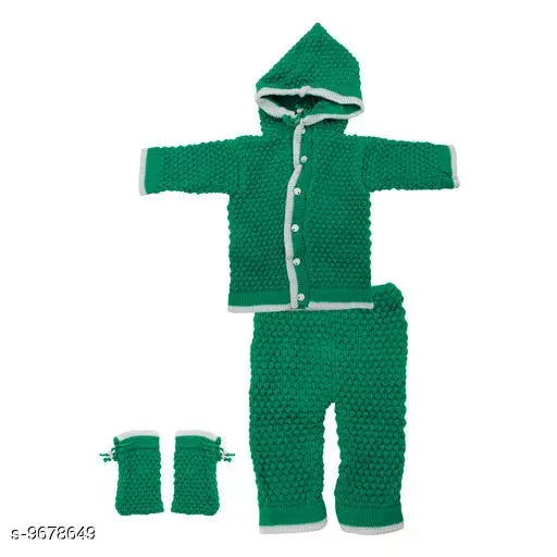 Soft wool baby sweaters, 0-3 months, 0-6 months, 3-6 months. Indian handcrafted knitwear for infants