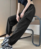 Blue cotton blend women's relaxed fit pants