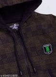 Boys' hoodie with zipper closure and large chest pocket