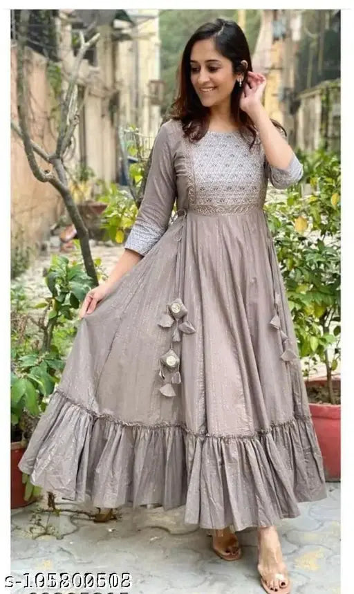 Grey embroidered kameez with long sleeves