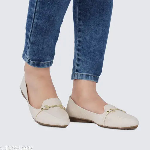 Synthetic leather Skoll pointed bellies textured, slip-on women's footwear - stylish casual and party wear