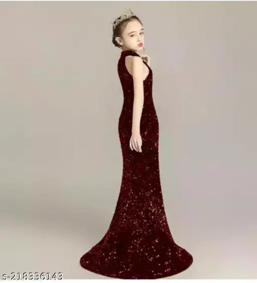 Polyester sleeveless, embellished net kids western gown. 4-5 years size, Indian fashion for kids