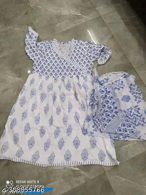Rayon slub Anarkali kurti and dupatta, printed combo, three-quarter sleeves, S to XXXL sizes, Indian fashion on display