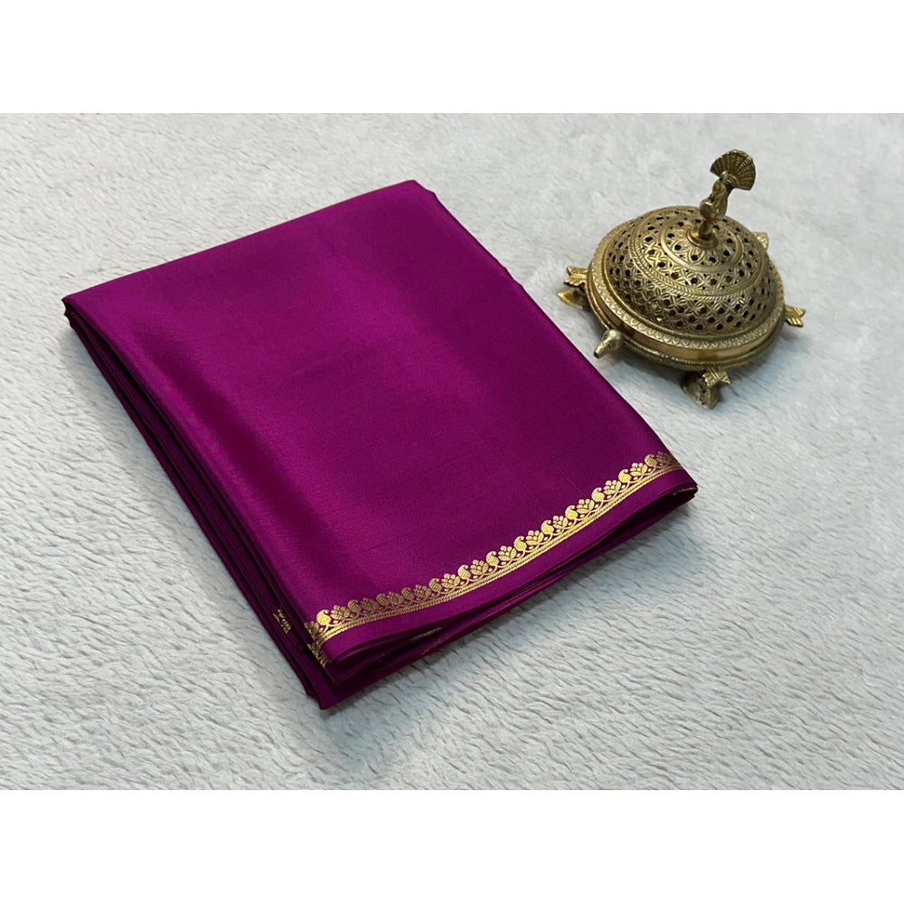 Dark purple crepe chit pallu solid saree with unstitched blouse (5.5mtr)