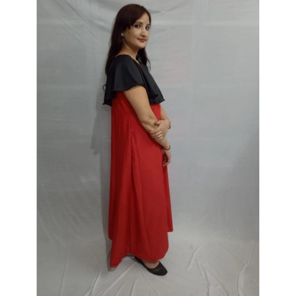 Black crepe casual dress with cape sleeves, suitable for everyday wear by women