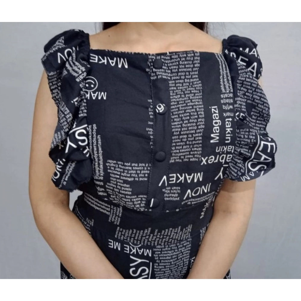 Black crepe sleeveless printed dress for women, off-shoulder style on mannequin